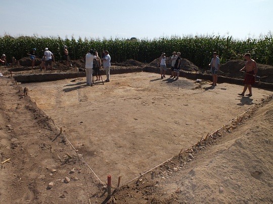 Wykopaliska archeologiczne w Liścu Małym