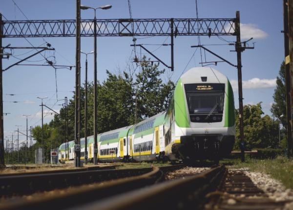 Kolej połączy metro z Żelazową Wolą i Sochaczewem