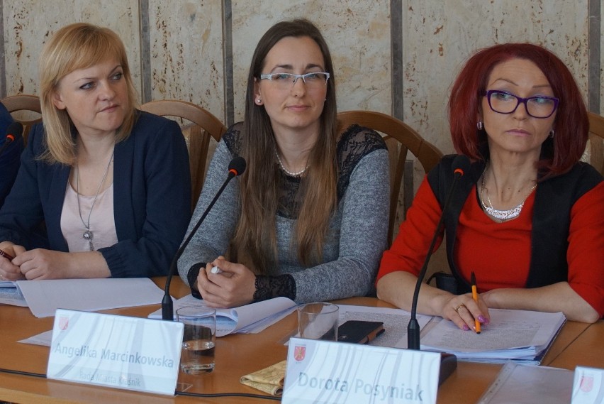 Z sesji Rady Miasta w Kraśniku: Radni chcą utworzenia nowego liceum w miejscu PG nr 1