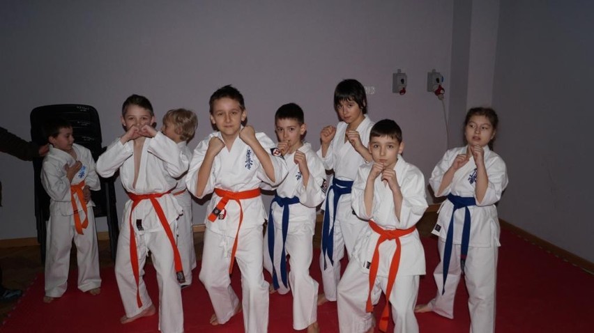 Rawscy karatecy przywieźli 16 medali [FOTO]
