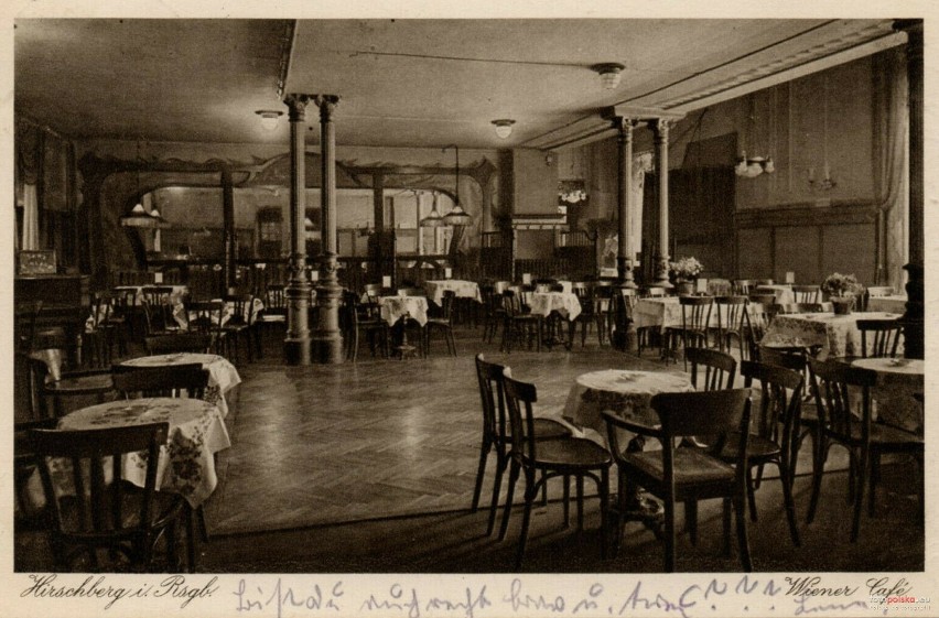 Tak restauracja wyglądała przed wojną