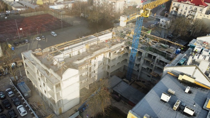 W centrum Radomia powstaje apartamentowiec Staszica House. Zobacz najnowsze zdjęcia z budowy, także wizualizacje