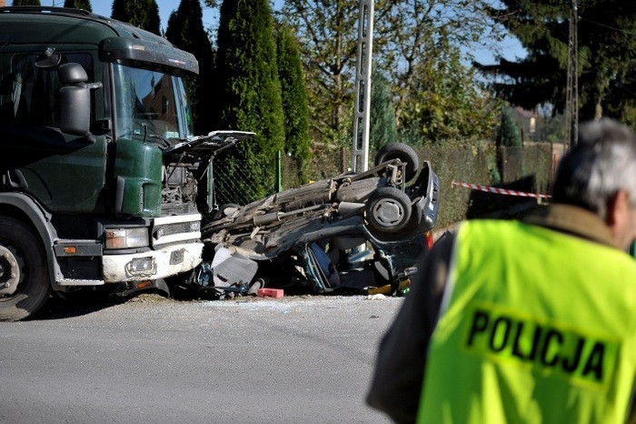 Tragiczny wypadek w Ostrowie pod Przemyślem. Zginęła jedna osoba