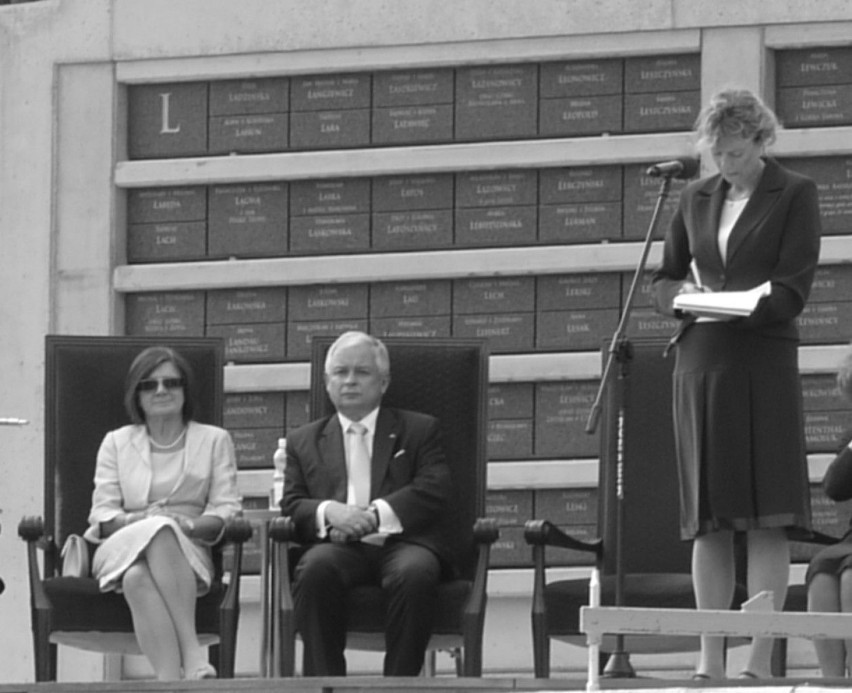 Prezydent Lech Kaczyński wraz z małżonką podczas...