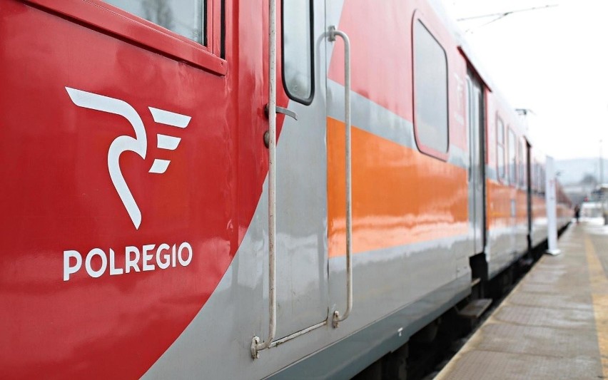 Pociągi dla turystów jadących do Energylandii. POLREGIO uruchomi specjalne połączenia z Krakowa Głównego i Katowic [ZDJĘCIA]