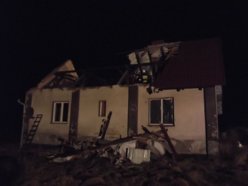 Orkan Feliks zerwał dach w Margonińskiej Wsi