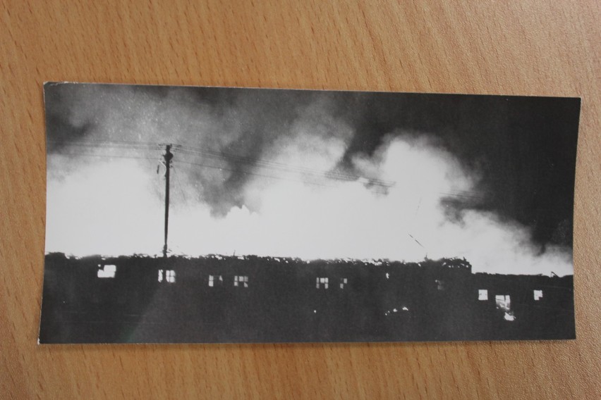 Wielki pożar chlewni w Sierznie z 1987 roku. Spaliły się 340 sztuki trzody chlewnej (FOTO)