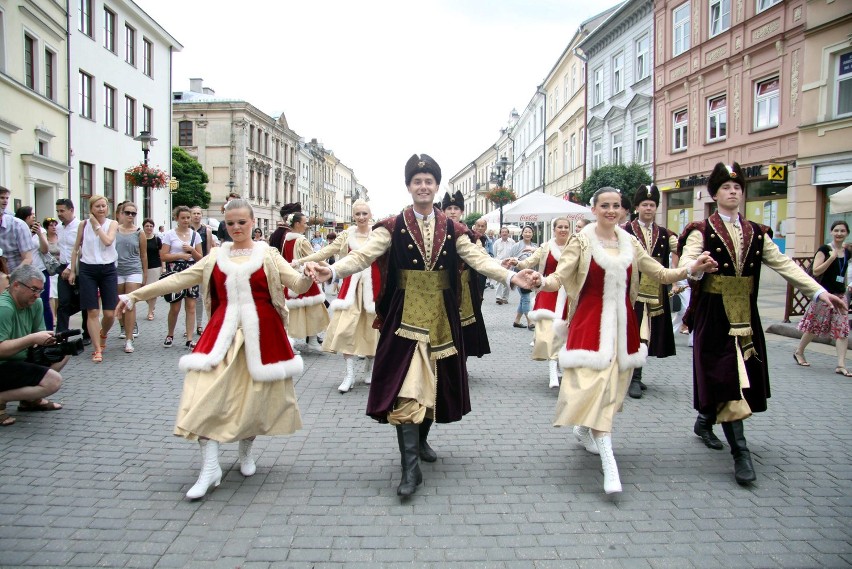 Spotkania folklorystyczne w Lublinie potrwają do niedzieli (oglądaj ZDJĘCIA i WIDEO)