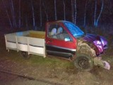 Gmina Mieleszyn: pijany kierowca uderzył w drzewo