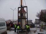 Dźwig przeniósł Statuę Zgody w Raciborzu