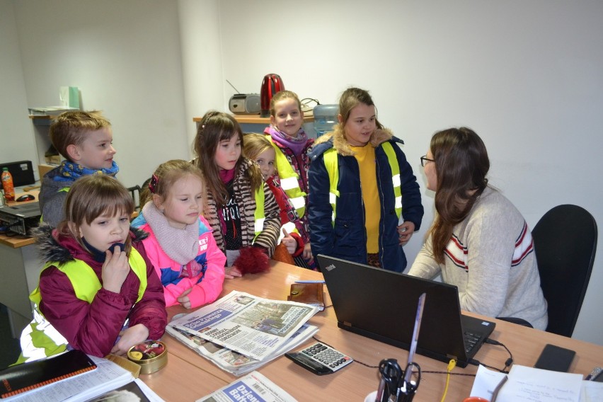 Dzieci odwiedziły redakcję "Dziennika Bałtyckiego" w Pruszczu Gd., i poznały zawód dziennikarza od kuchni [ZDJĘCIA]