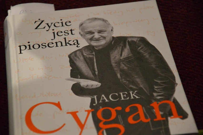 Jacek Cygan o swoim barwnym życiu, które ,,jest jak piosenka"