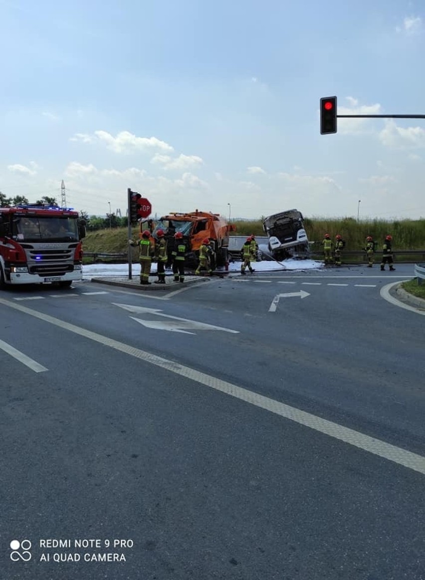 Na skrzyżowaniu Igołomskiej i S7 doszło do zderzenia dwóch...