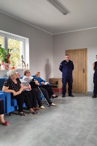 Rypińscy policjanci spotkali się z seniorami z gminy Rogowo