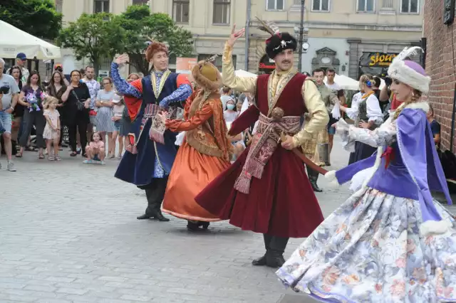 Festiwal Tańc&oacute;w Dworskich /fot. Adam Wojnar