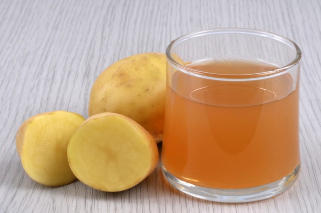 Już na początku XIX w. soku z ziemniaków używano do leczenia dolegliwości żołądkowych.