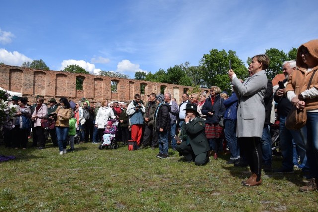 Święto Bzów 2019. Siedlisko. Pokaz mody myśliwskiej