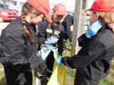 Młodzieżowe Drużyny Pożarnicze OSP z gminy Stary Sącz posprzątały popularne szlaki turystyczne. Byli na Bobrowisku czy Miejskiej Górze 