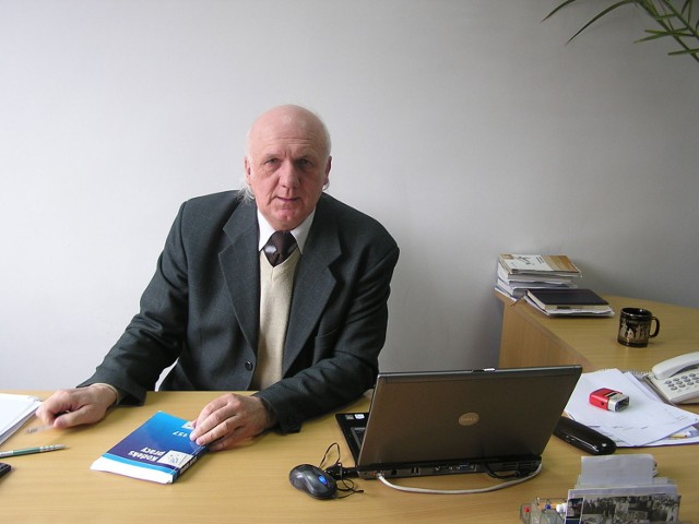 Eugeniusz Dąbrowski, kierownik elbląskiej inspekcji pracy. Jest inspektorem pracy od 27 lat