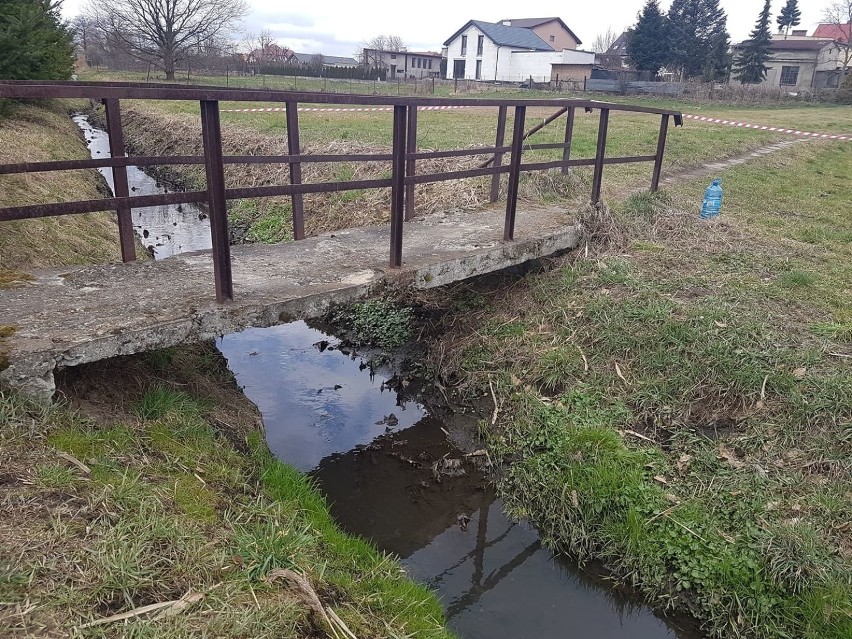 Zwłoki dziecka, które znaleziono przy ulicy Architektów