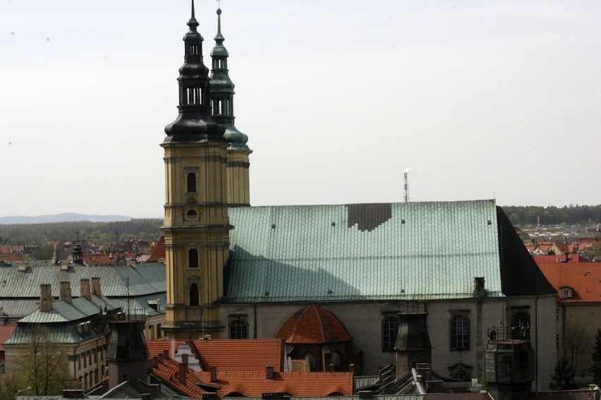 Panorama Legnicy z wieży św. Jadwigi (ZDJĘCIA)