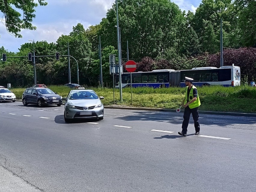 W niedzielę, 18 czerwca krakowscy policjanci ruchu drogowego...