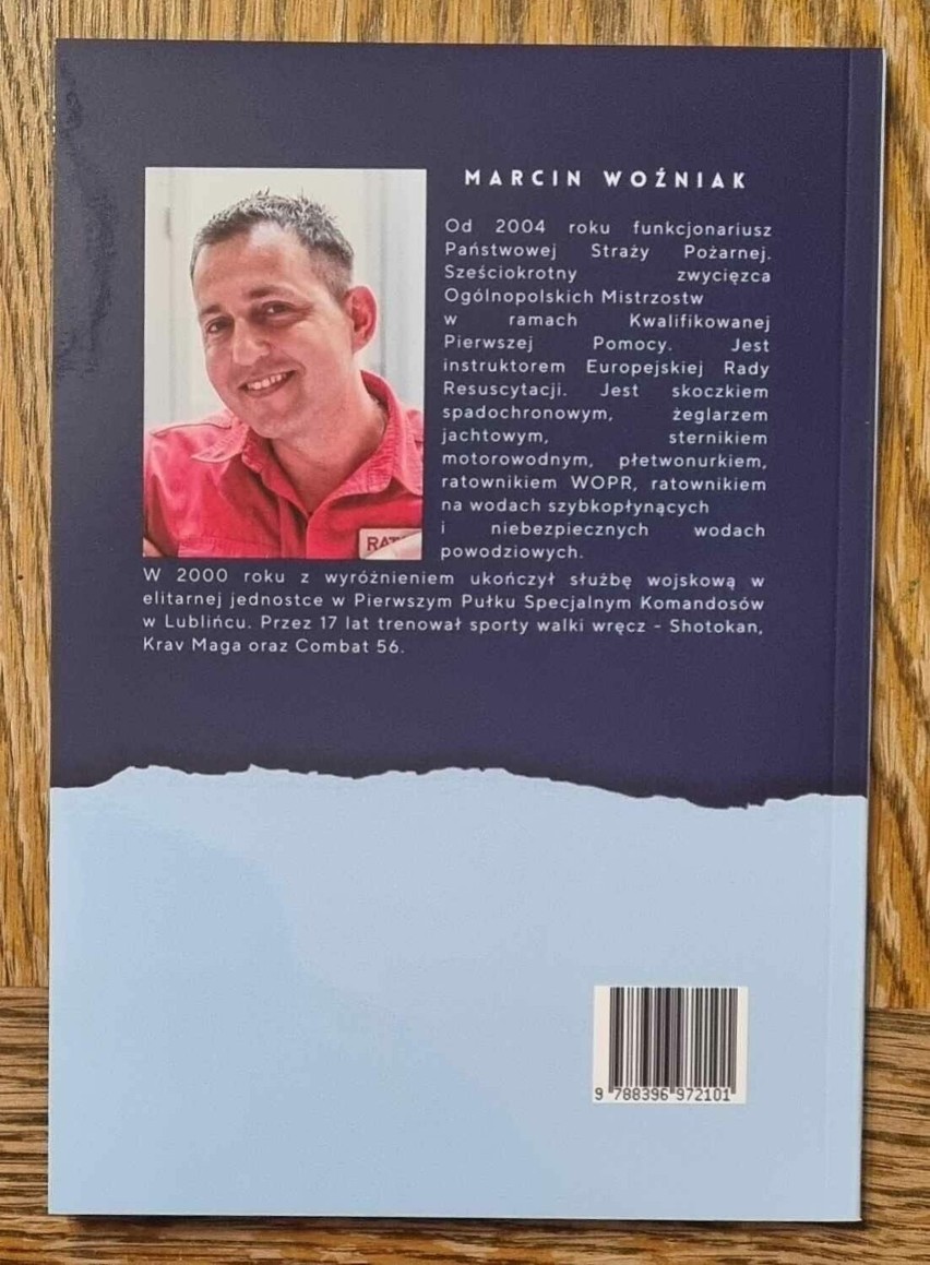Strażak z Pleszewa autorem książki "Kwalifikowana pierwsza...
