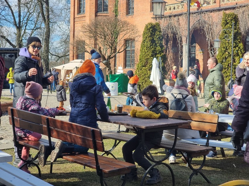 Charytatywny Piknik Rodzinny przy Zamku Rzucewo - 2 kwietnia 2022