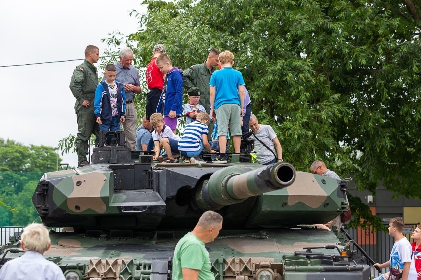 Dni Kraśnika 2022 już za nami. Piknik militarny, animacje dla dzieci i koncerty. Zobacz fotorelację z trzeciego dnia imprezy [DUŻO ZDJĘĆ]