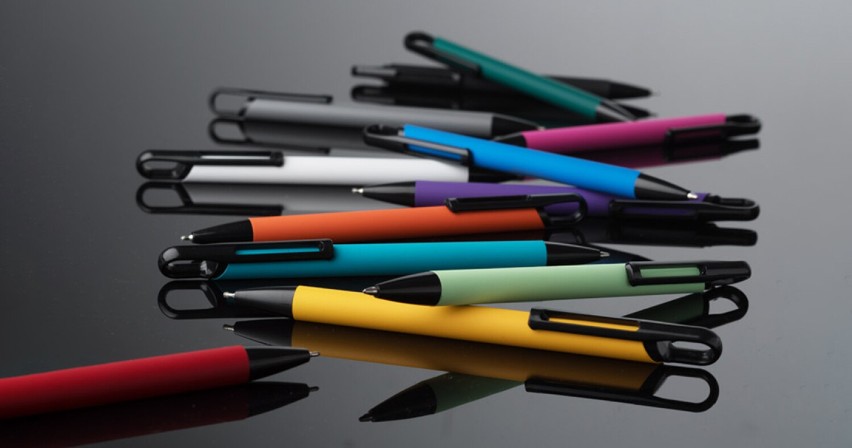 Wykorzystaj długopisy reklamowe w promocji swoich usług biznesowych