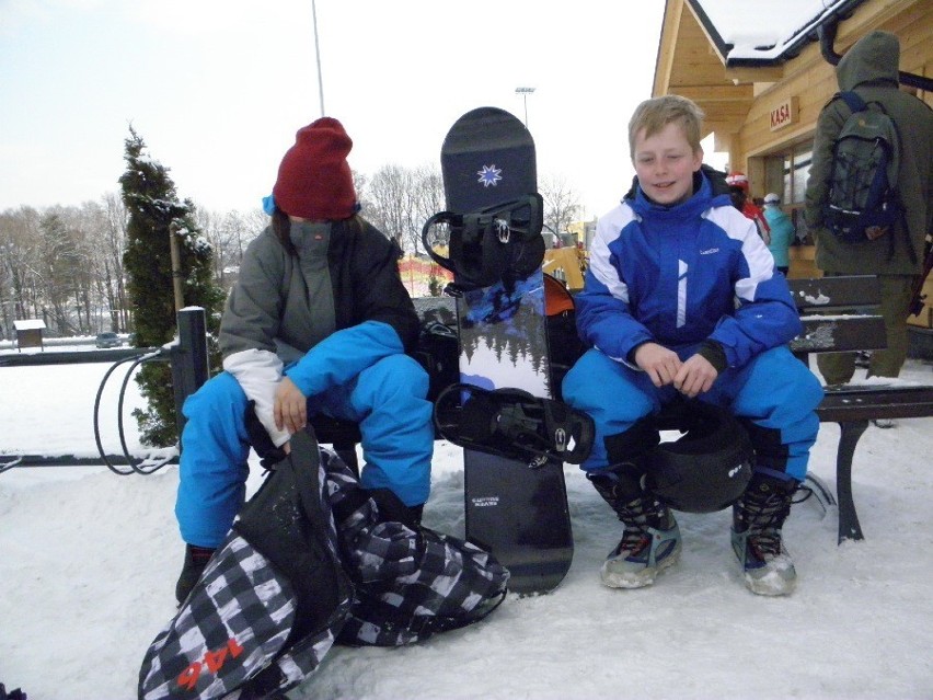 Ferie zimowe 2013 w Beskidach [ZDJĘCIA]. Zobacz tłumy na Dębowcu