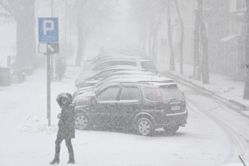 Po nocnych opadach śniegu i minusowej temperaturze. W piątek...