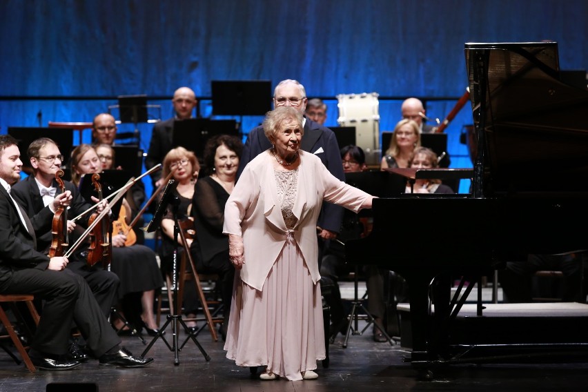 Koncert "Mojemu Rybnikowi" z udziałem Lidii Grychtołówny i Filharmonii Rybnickiej