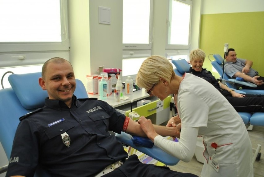 Na Mikołajki policjanci z Przemyśla stawili się w...