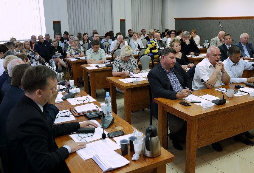 Nadzwyczajna sesja Rady Miasta Piotrkowa zwołana na......