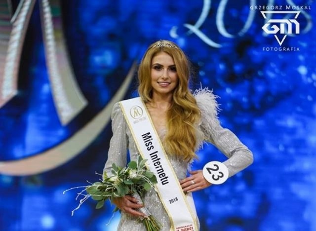 Luiza Szczerbowska, najpierw zdobyła tytuł wicemiss Beskidów. W finale Miss Polski internauci wybrali Luizę swoją królową