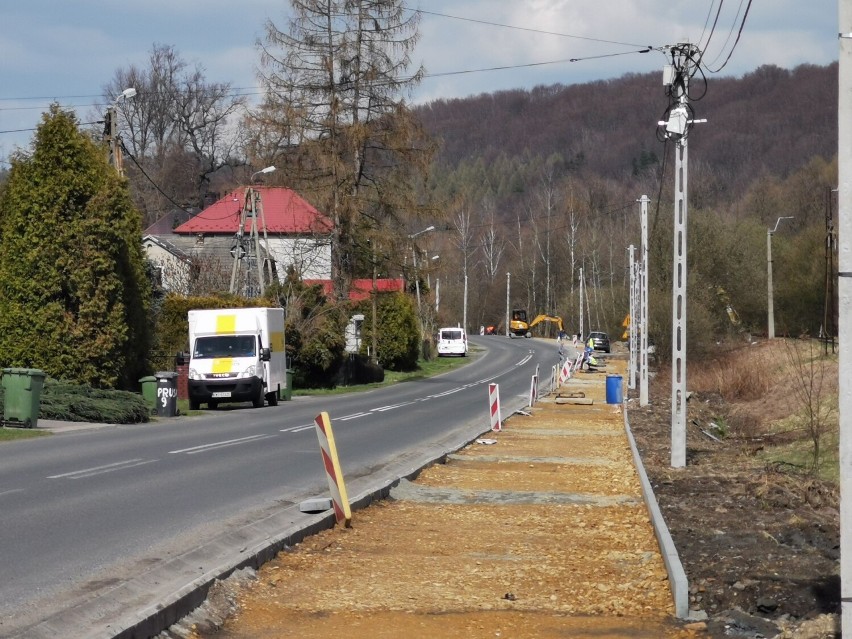Rozpoczęła się budowa drogi rowerowej w Alwerni