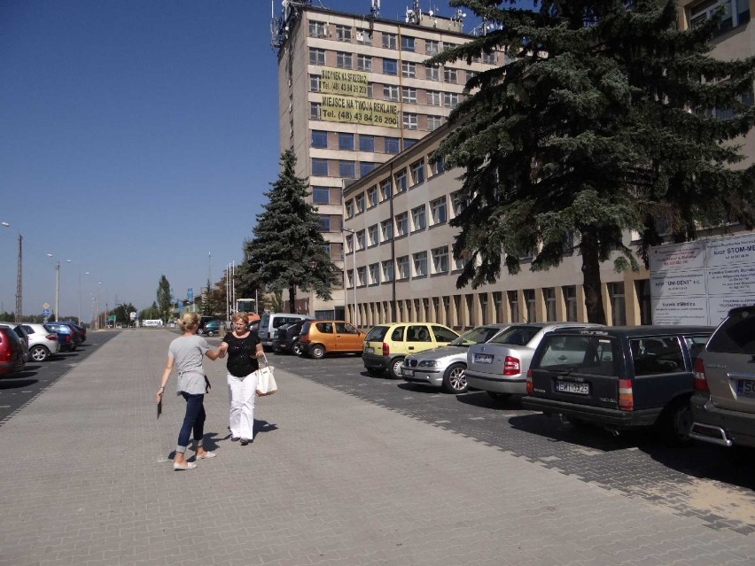 Przy Sieradzkiej powstał porządny parking [ZDJĘCIA]