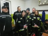 Strażacy z Wąsowa zorganizowali Mikołajki dla młodzieżowców [ZDJĘCIA]