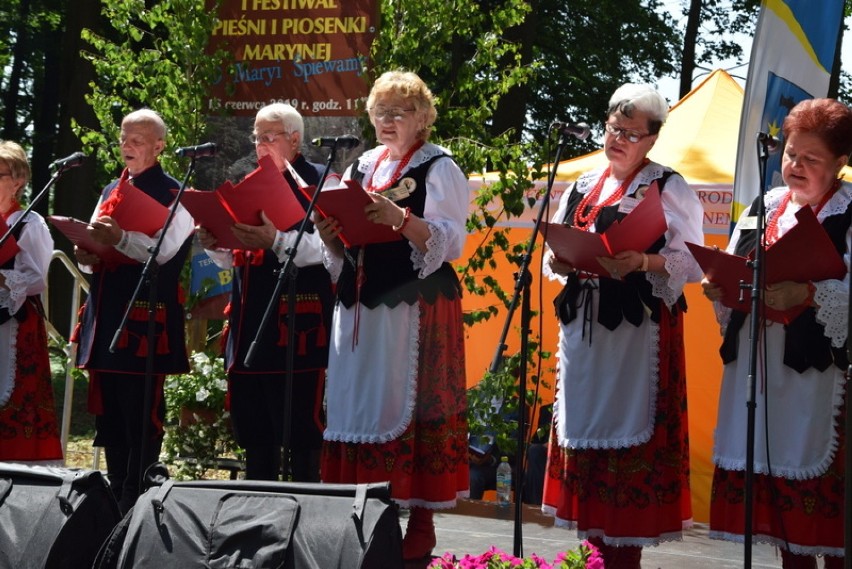 Bińcze. I Festiwal Pieśni i Piosenki Maryjnej