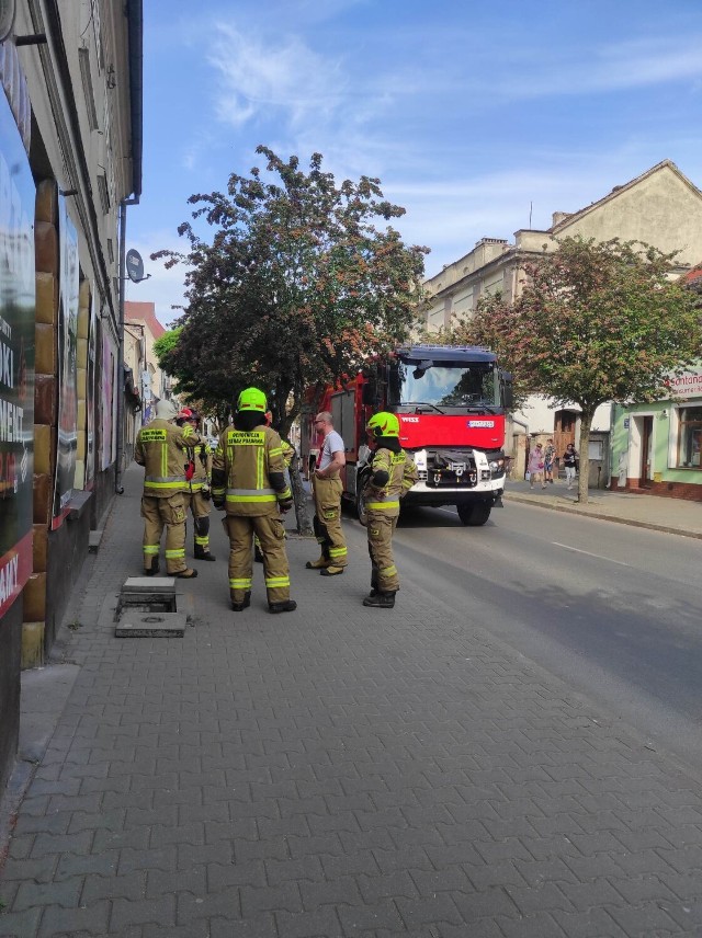 Dwa pożary w jednym momencie w Międzychodzie i okolicach Bielska. Kilkanaście zastępów straży pożarnych w akcji (6.06.2023).