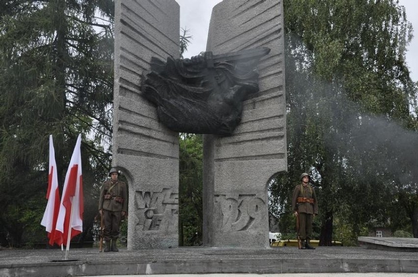 Oświęcim. Oddali hołd polskim żołnierzom poległym pod Rajskiem