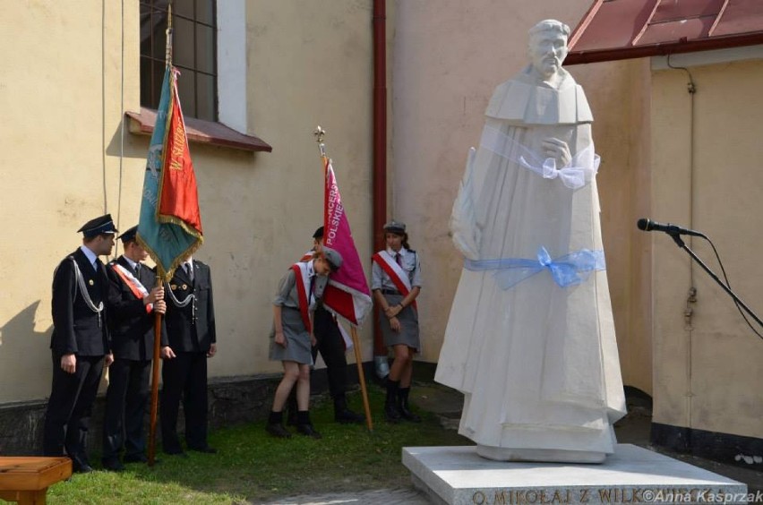 Odsłonięto pomnik Mikołaja z Wilkowiecka