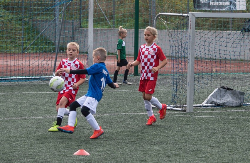 Skrzaty Akademii Piłkarskiej Oborniki wzięli udział w turnieju WZPN