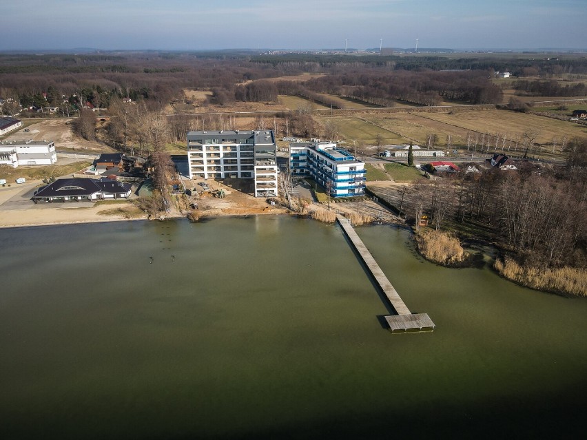 Horizon Park i Aquarius – apartamentowce w Boszkowie nad samą wodą w lutym 2023