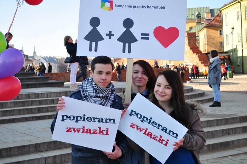 Walentynki dla gejów i lesbijek w Warszawie. Będzie też...