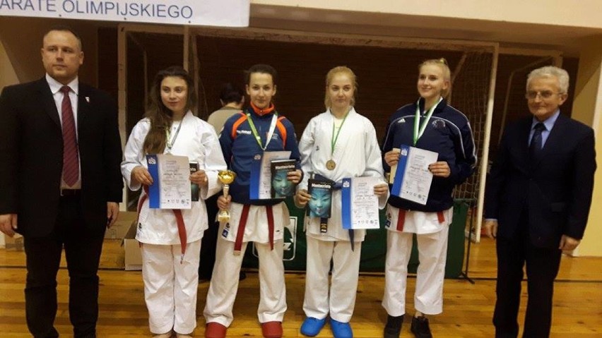 Sukces oborniczanek na Akademickim Pucharze Polski w Karate WKF
