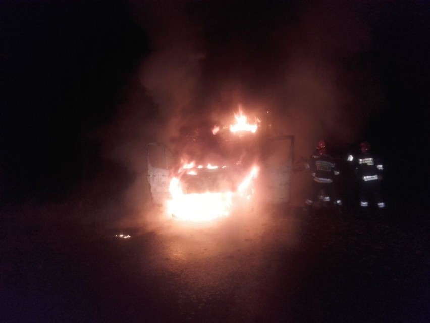 Pożar auta w Chwaliszewie