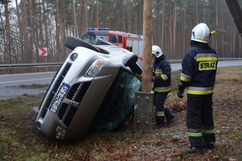 Na trasie Nowogród Bobrzański - Żagań, zaraz za tą pierwszą...