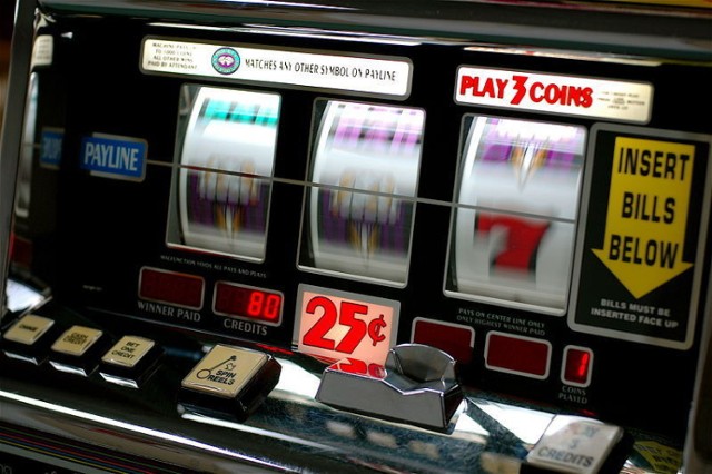 http://commons.wikimedia.org/wiki/File:Slot_machine.jpg